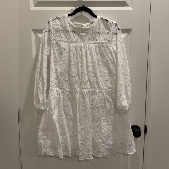 NWOT Eyelet Long Sleeve Swing Dress
Size Large Petite - Picture 2 of 9